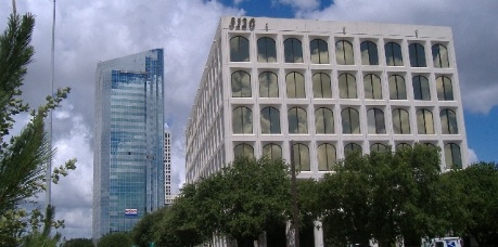 Exterior of orthodontic office in The Heights area of Houston